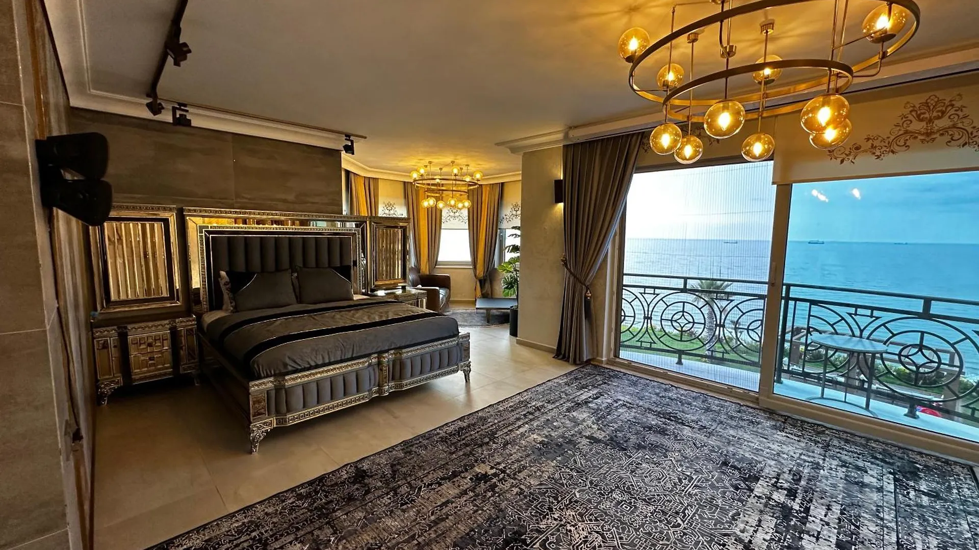 Kiralik Luks Malikane Villa Estambul