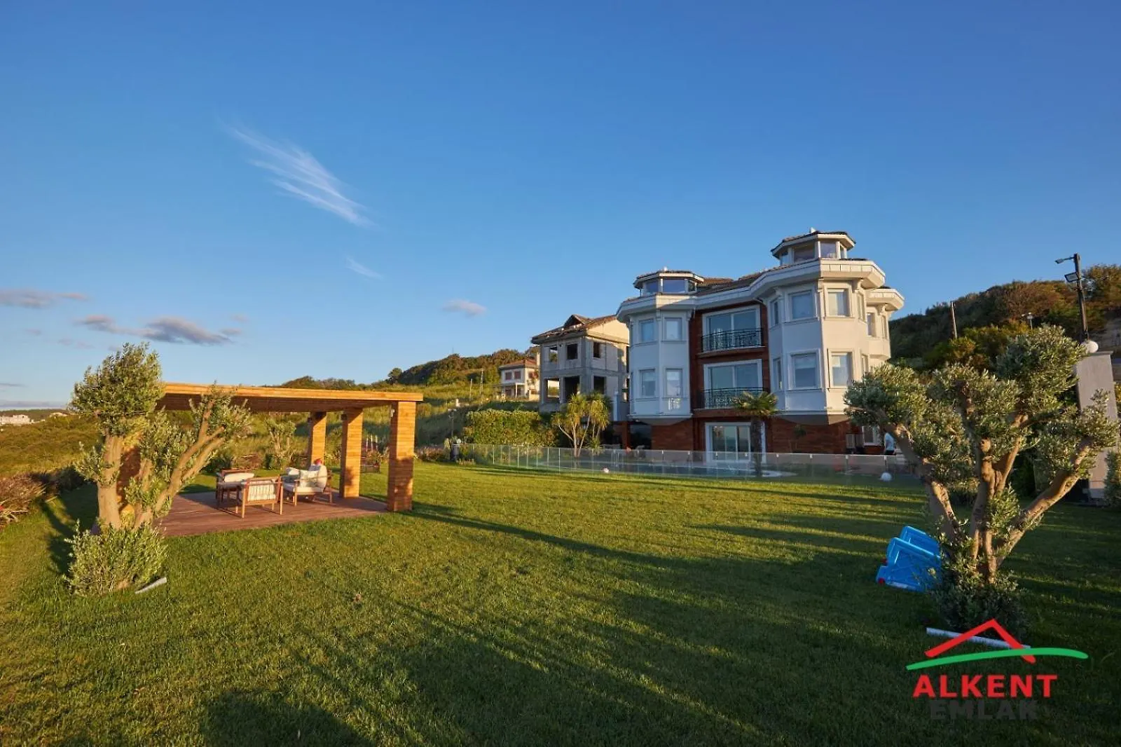 Kiralik Luks Malikane Villa Estambul